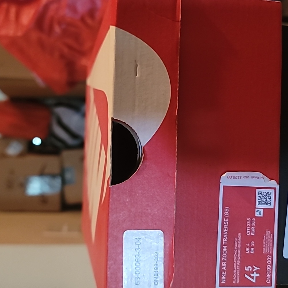 Nike air zoom traverse (GS)